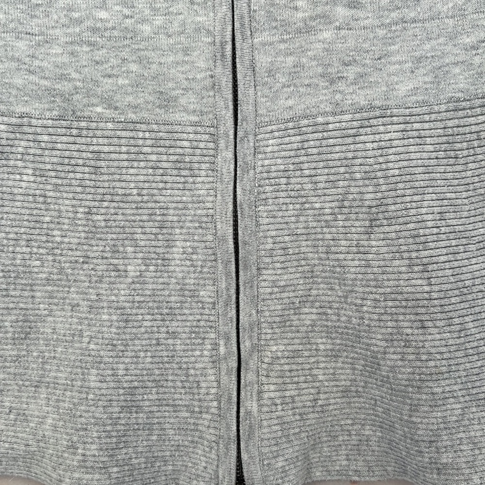 CAbi Flared Sweater (XS) - Picture 5 of 6